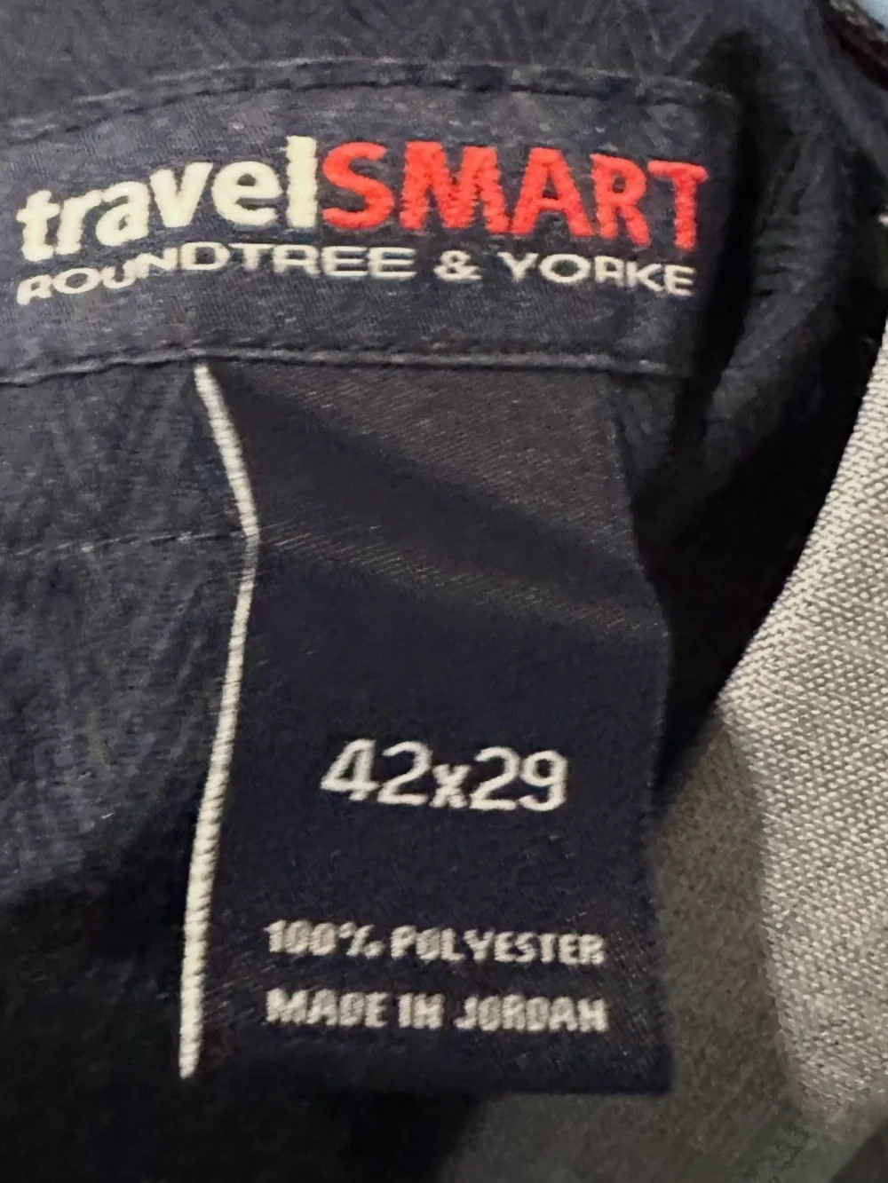 Roundtree & Yorke travel smart Men's Gray Dress Pants size 42x29
